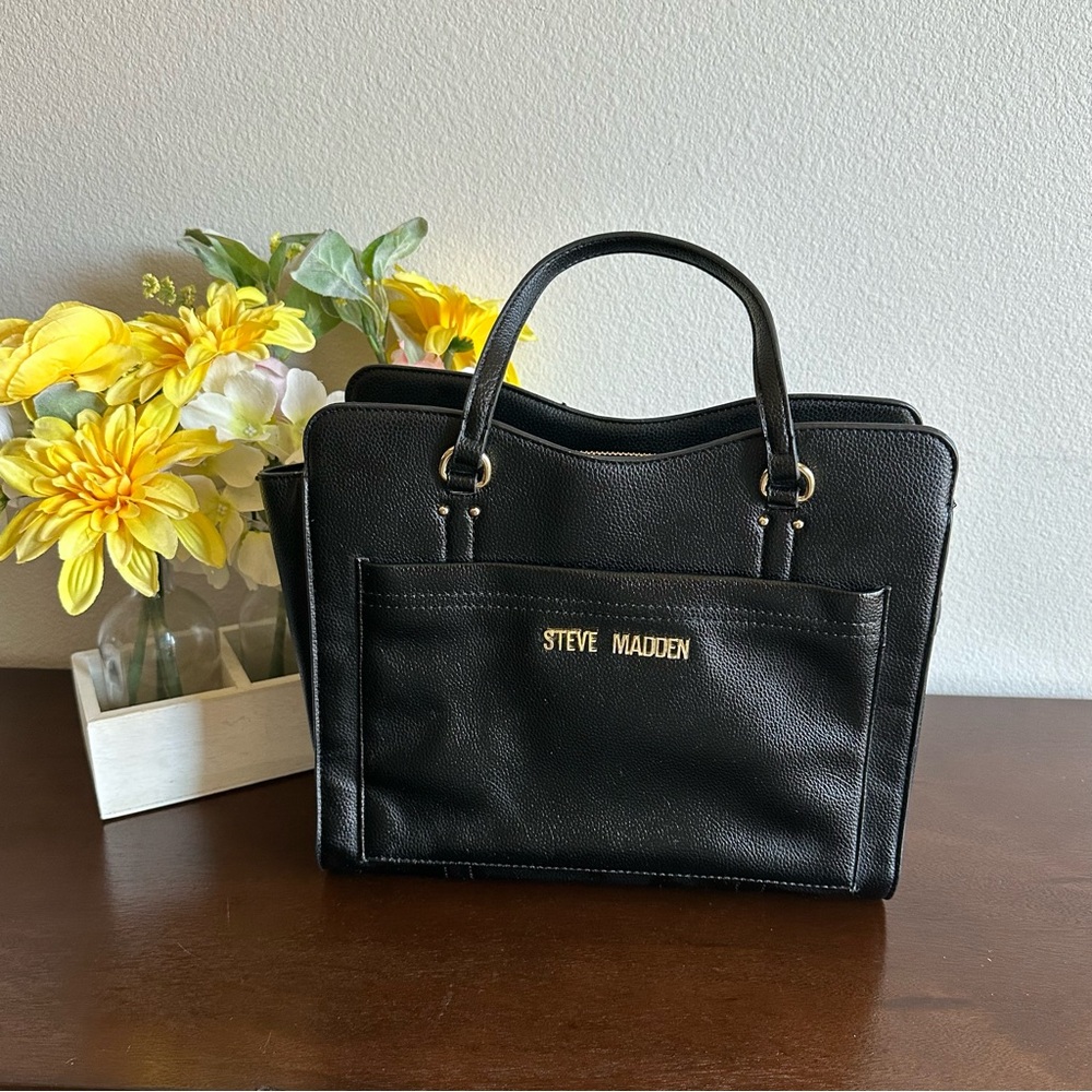 Steve Madden women’s Black BWellie Satchel 💼